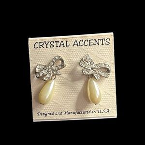 Diamond Embedded Bow and Cream Pearl Drop Pierced Earrings